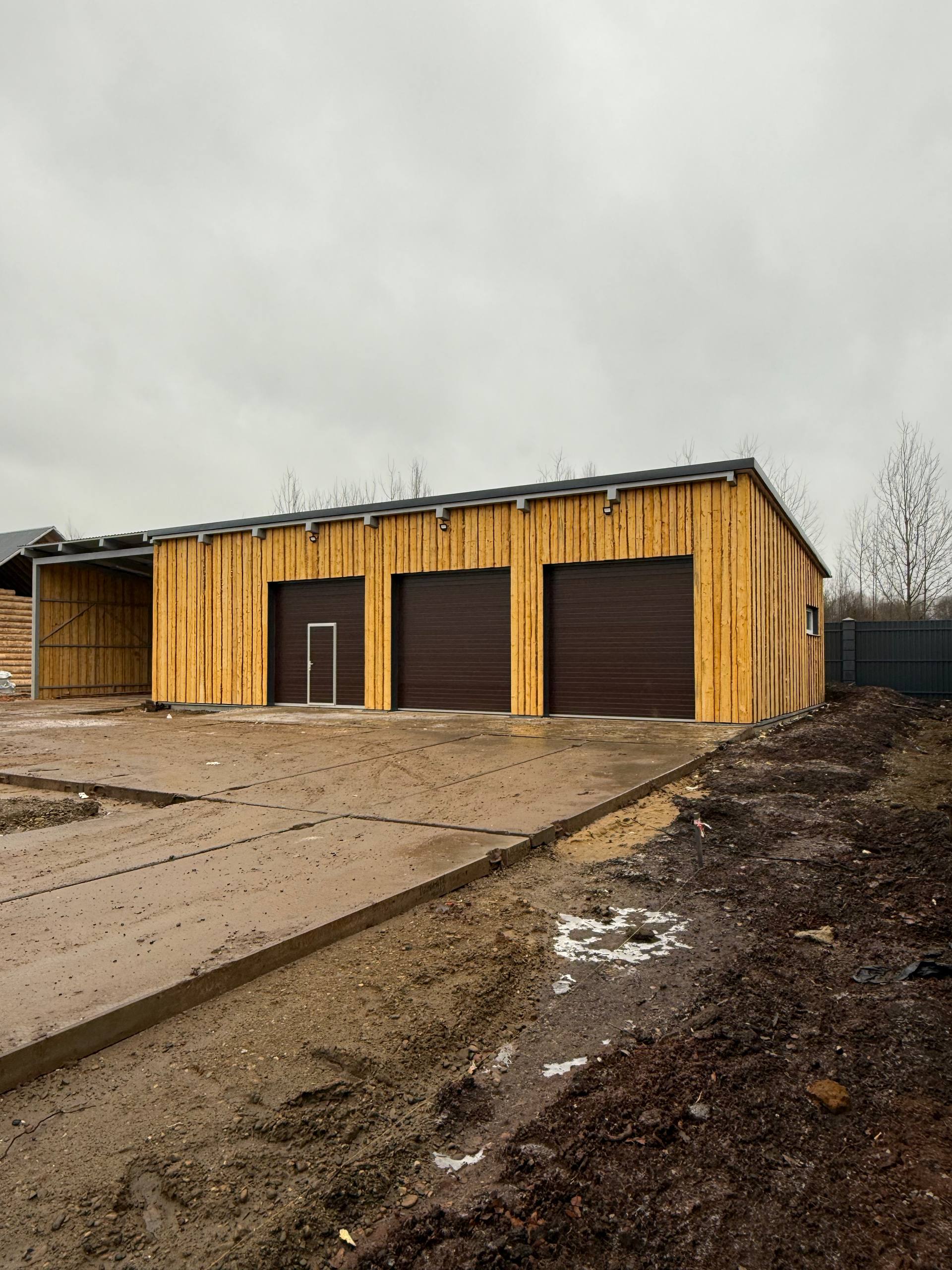 Бокс под технику с навесом Оханский район